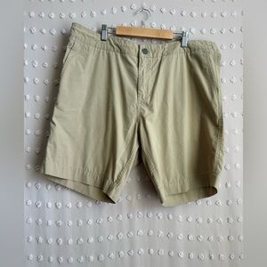 Faherty Men’s All Day Short 9” Inseam Sz 36 Khaki